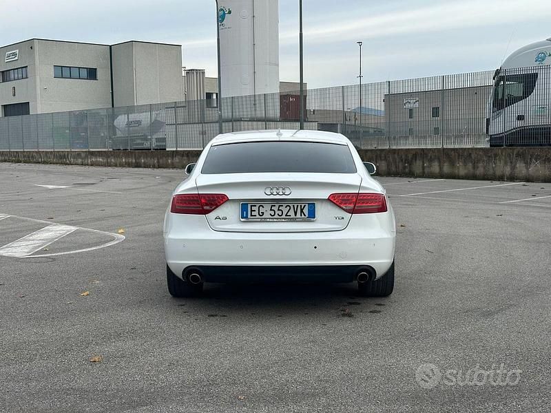 Usata Audi A5 190 CV (139 kW) 2011 Bianco Berlina
