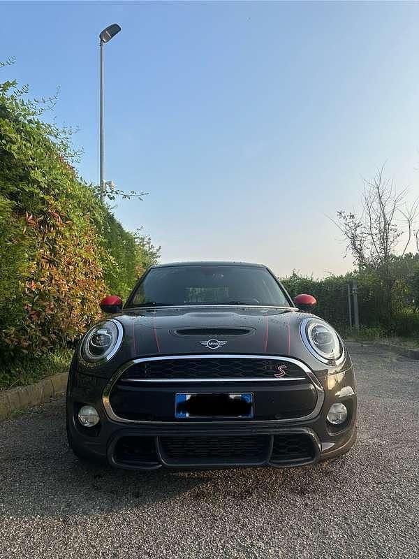Usata Mini Cooper SD Hype 170 CV (125 kW) 2018 Utilitaria