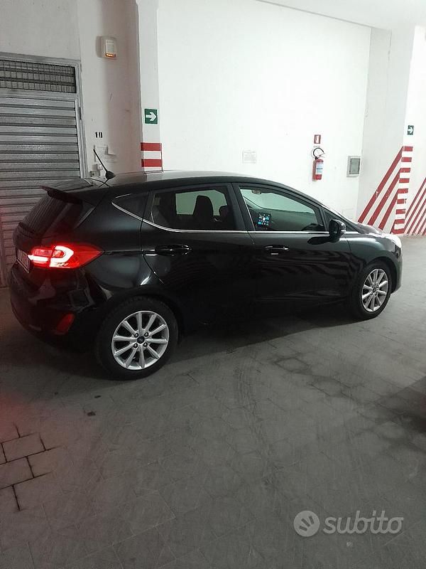 Usata Ford Fiesta 2019 Nero Utilitaria