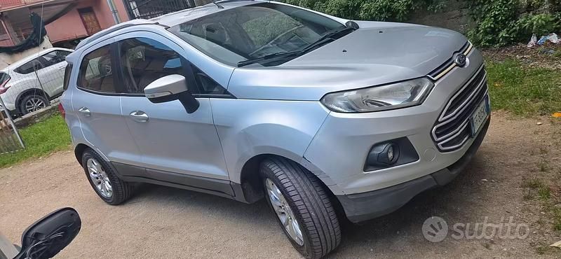 Usata Ford Ecosport 2016 Grigio SUV