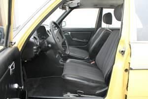 Usata Mercedes 200 76 CV (55 kW) 1982 Giallo Berlina