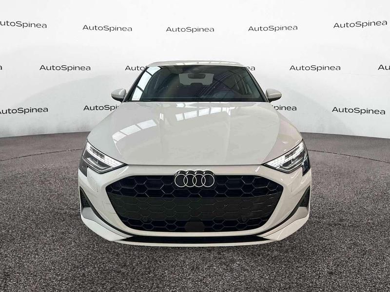 Usata Audi A3 Advanced 116 CV (85 kW) 2024 Bianco Utilitaria