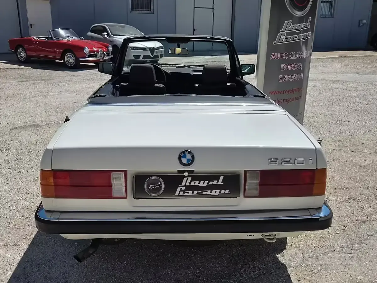 Usata BMW 320 Cabriolet 126 CV (92 kW) 1987 Bianco Cabrio