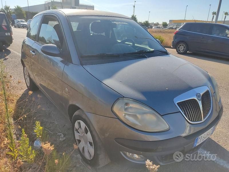 Usata Lancia Ypsilon 2005 Grigio Utilitaria
