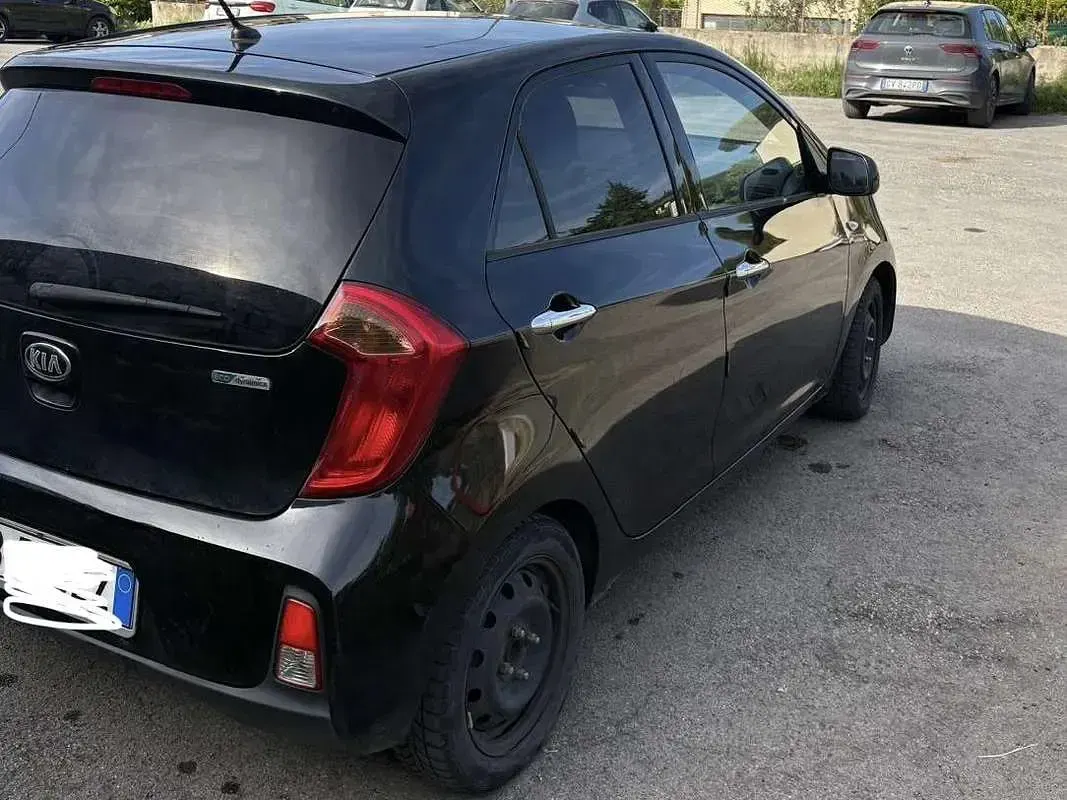 Usata Kia Picanto 69 CV (50 kW) 2016 Nero Utilitaria