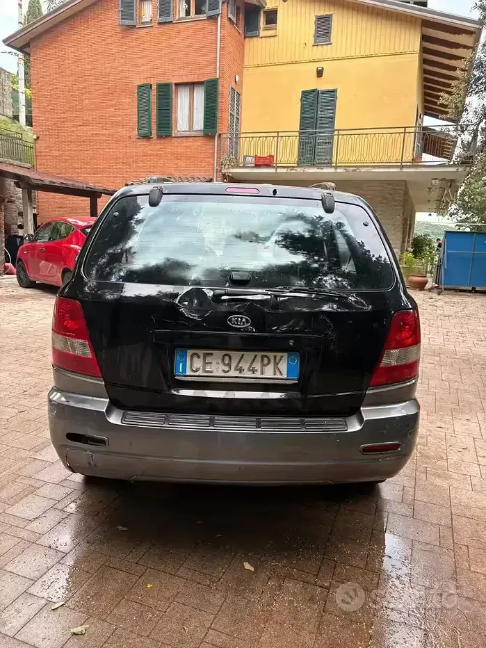 Usata Kia Sorento 2001 Nero SUV