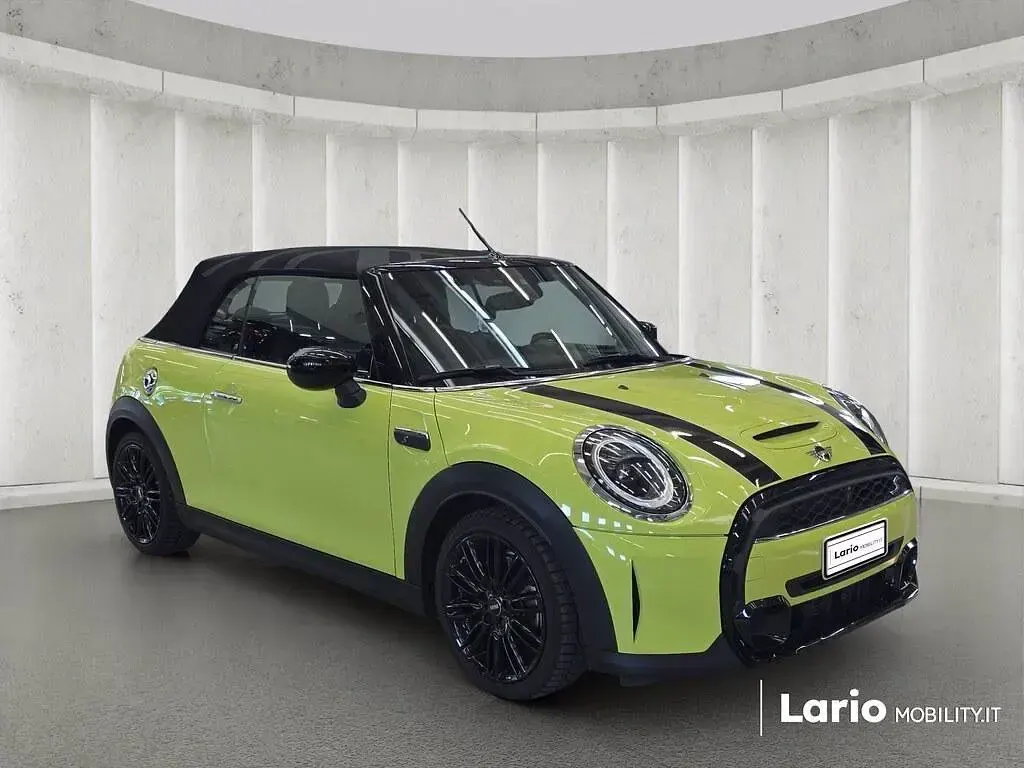 Usata Mini Cooper S Cabriolet 178 CV (130 kW) 2021 Giallo Cabrio