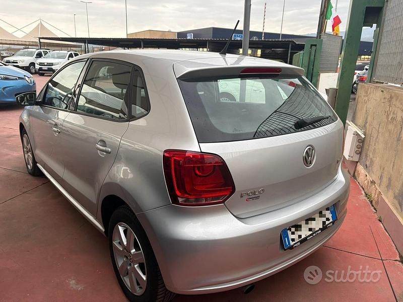 Usata VW Polo 69 CV (50 kW) 2011 Grigio Berlina