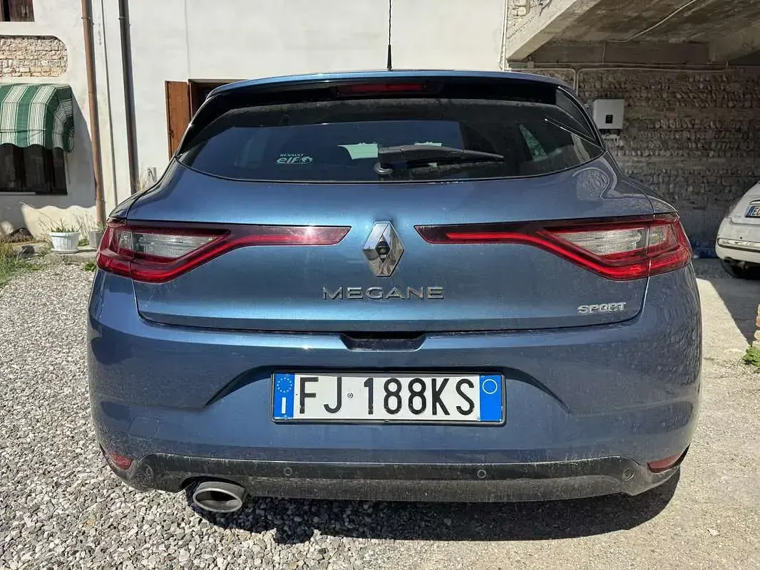 Usata Renault Mégane IV Intens 110 CV (80 kW) 2017 Berlina