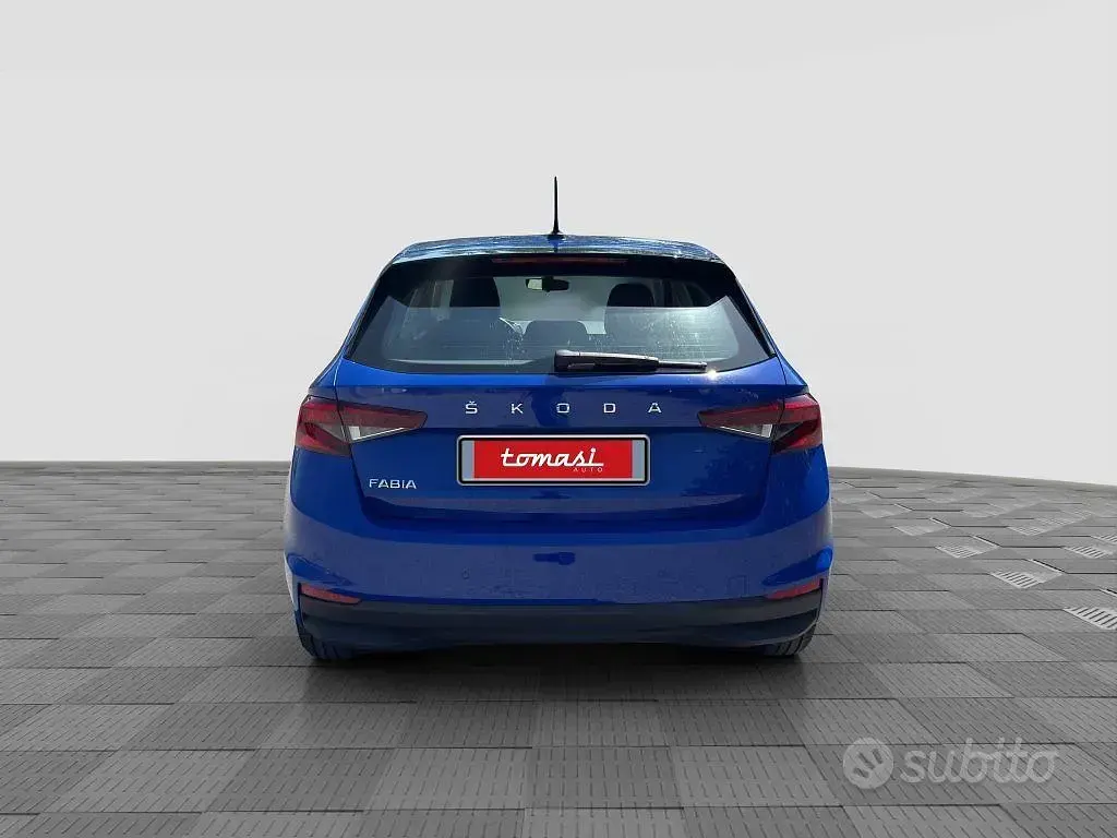 Usata Skoda Fabia Ambition 65 CV (47 kW) 2023 Bluazzurro Utilitaria