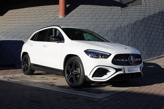 Käytetty Mercedes GLA220 AMG 224 HP (164 kW) 2024 Valkoinen Katumaasturi