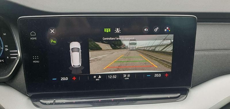 Usata Skoda Octavia Style 150 CV (110 kW) 2023 Argento Station wagon