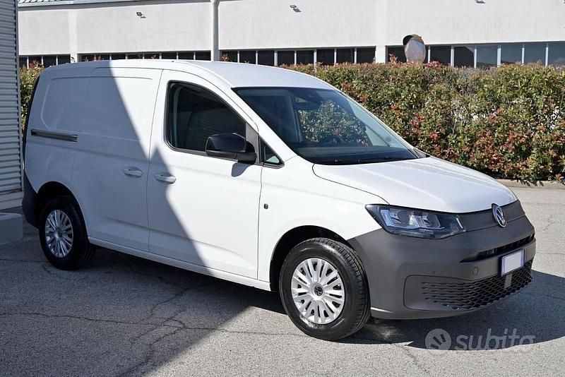 Nuova VW Caddy 102 CV (75 kW) 2025 Bianco Monovolume