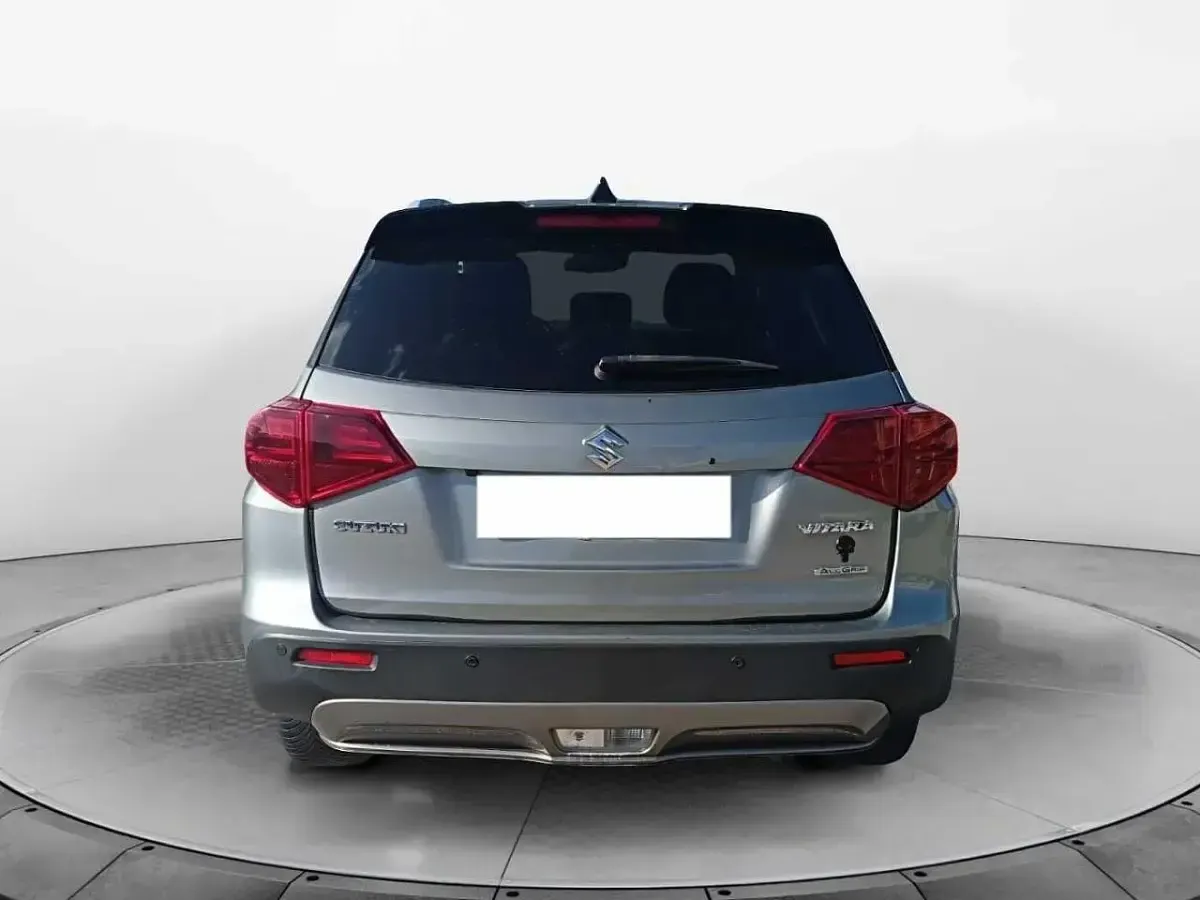 Usata Suzuki Vitara 140 CV (102 kW) 2019 Grigio SUV