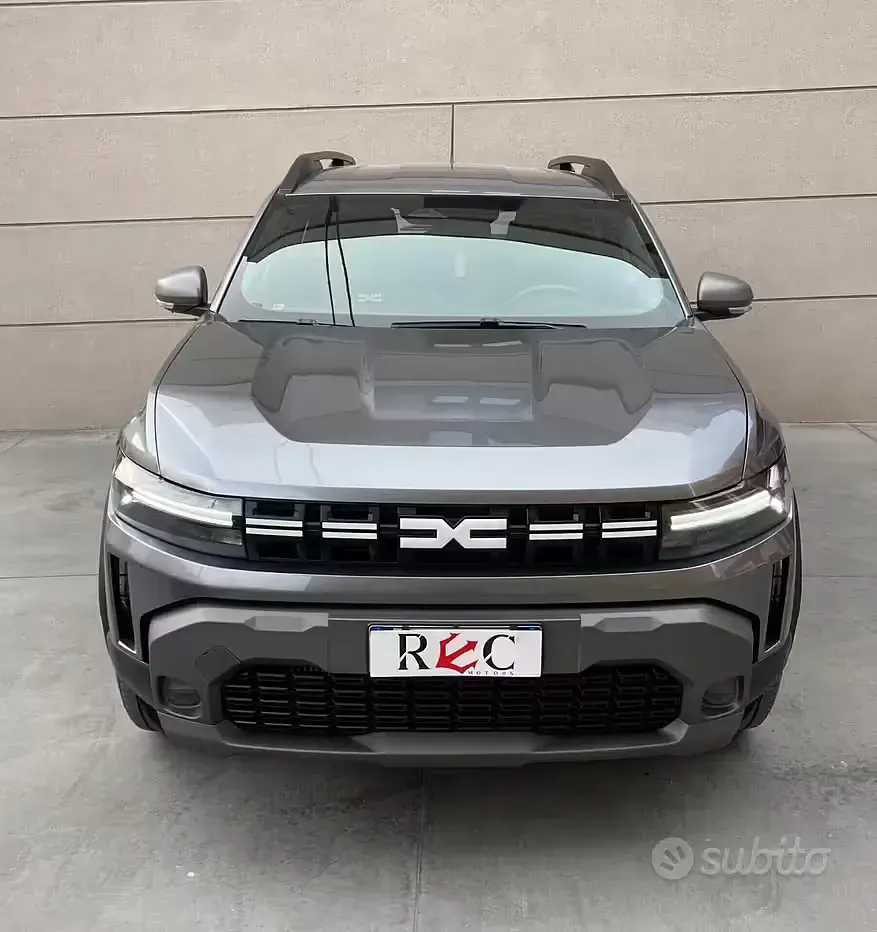 Usata Dacia Duster 101 CV (74 kW) 2025 Grigio Station wagon