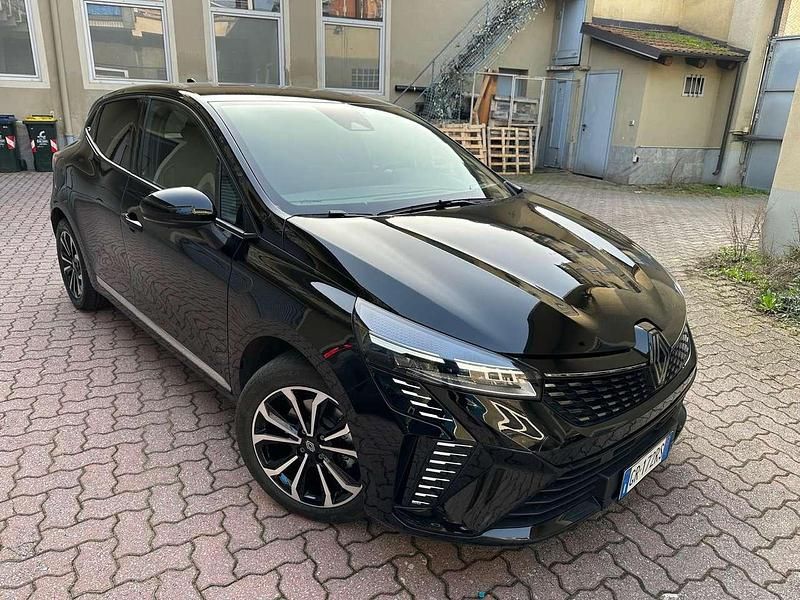 Usata Renault Clio V Techno 91 CV (66 kW) 2023 Nero Berlina