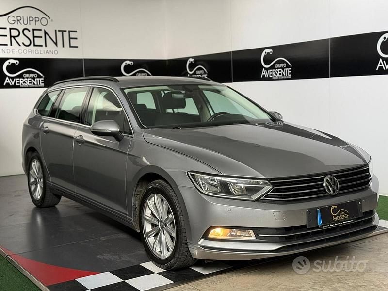 Usata VW Passat Executive 150 CV (110 kW) 2019 Grigio Station wagon
