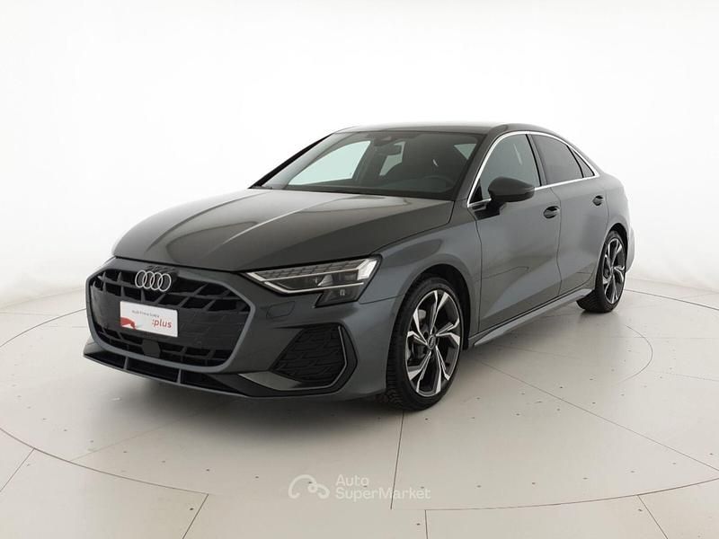 Grigio daytona perlato Usata 2024 Audi A3 S-Line Tre volumi | 34.900 € (Buon prezzo) - Immagine 1/4