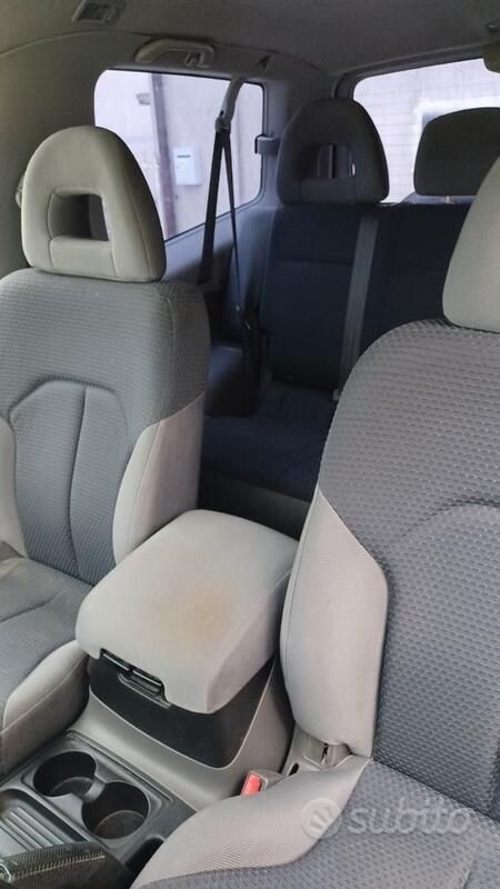 Usata Mitsubishi Pajero 160 CV (117 kW) 2004 Grigio SUV