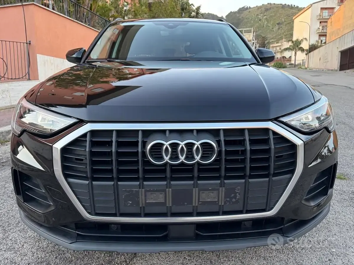 Usata Audi Q3 150 CV (110 kW) 2019 Nero SUV