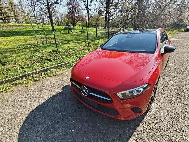 Usata Mercedes A200 Premium 163 CV (119 kW) 2018 Berlina