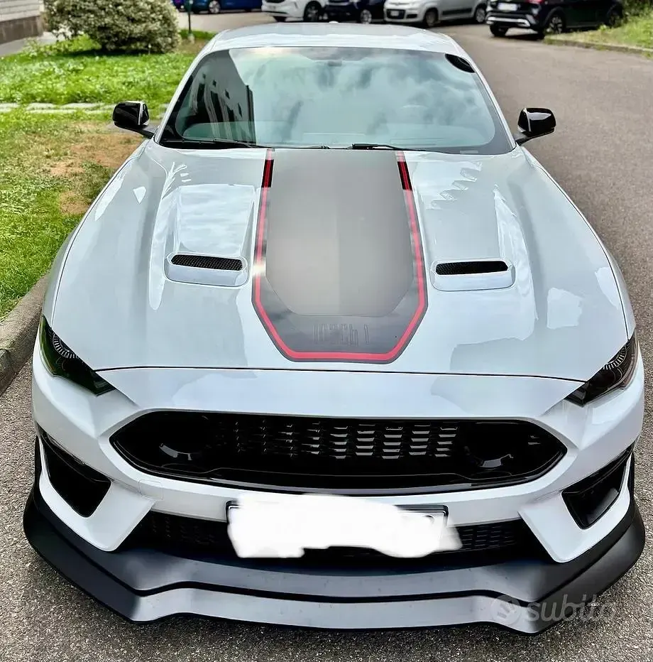 Usata Ford Mustang Fastback 291 CV (214 kW) 2020 Bianco Coupé