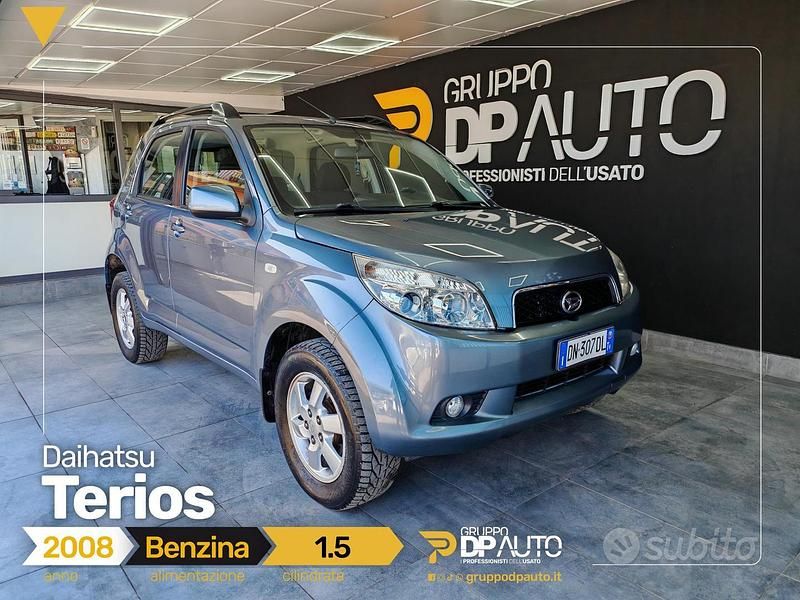 Usata Daihatsu Terios 105 CV (77 kW) 2008 Grigio SUV