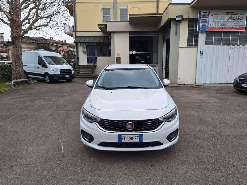 Usata Fiat Tipo Opening Edition 120 CV (88 kW) 2016 Bianco Berlina