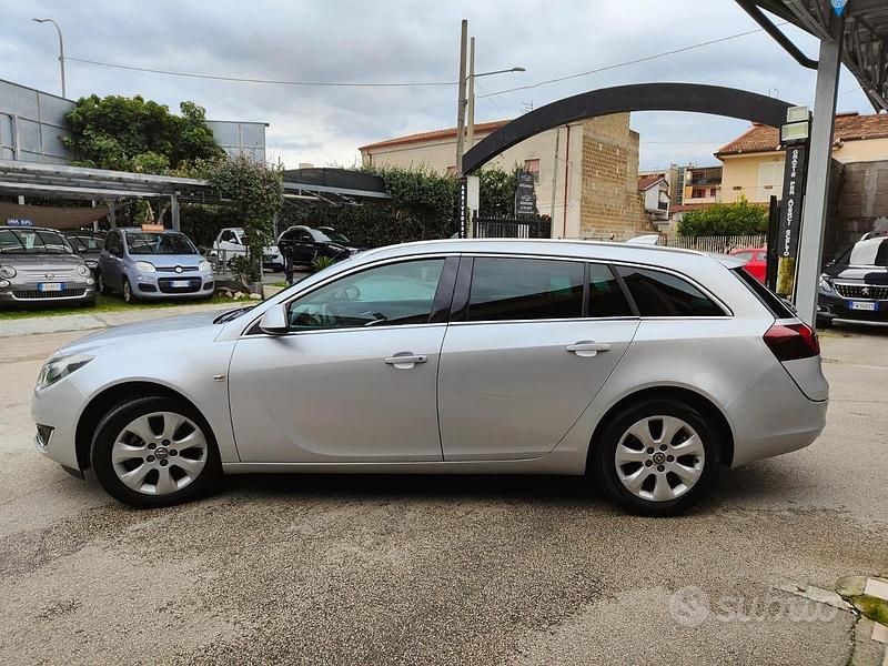 Usata Opel Insignia 136 CV (100 kW) 2017 Grigio Berlina