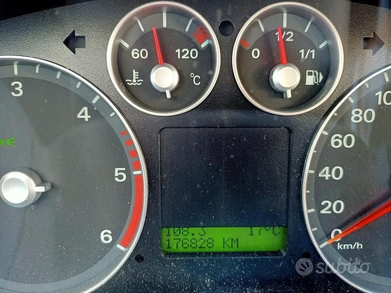 Usata Ford Focus 2007 Grigio Station wagon