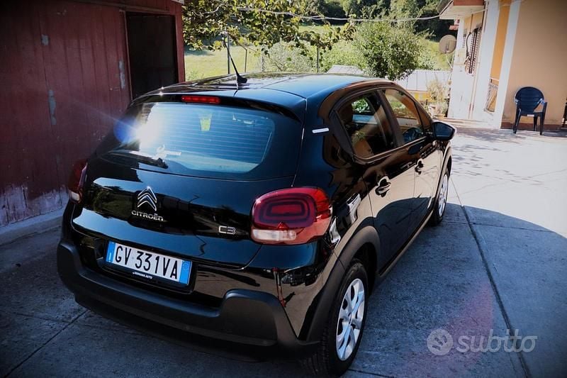 Usata Citroën C3 PureTech 82 CV (60 kW) 2024 Nero Berlina