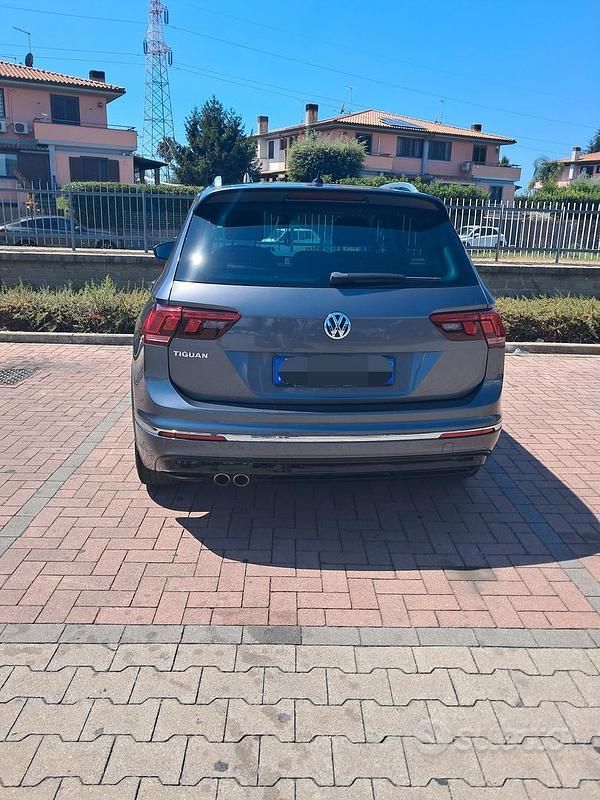 Begagnad VW Tiguan R-line 150 HK (110 kW) 2020 SUV