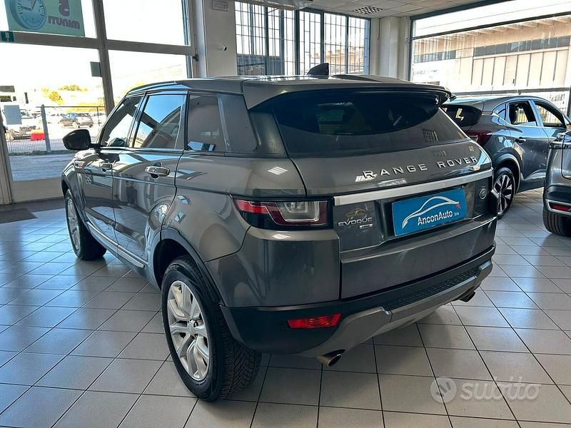 Usata Land Rover Range Rover evoque HSE 150 CV (110 kW) 2017 Grigio SUV