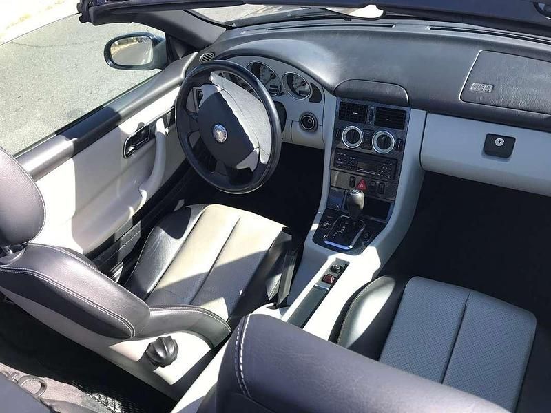 Usata Mercedes SLK230 193 CV (141 kW) 1997 Blu/azzurro Cabrio