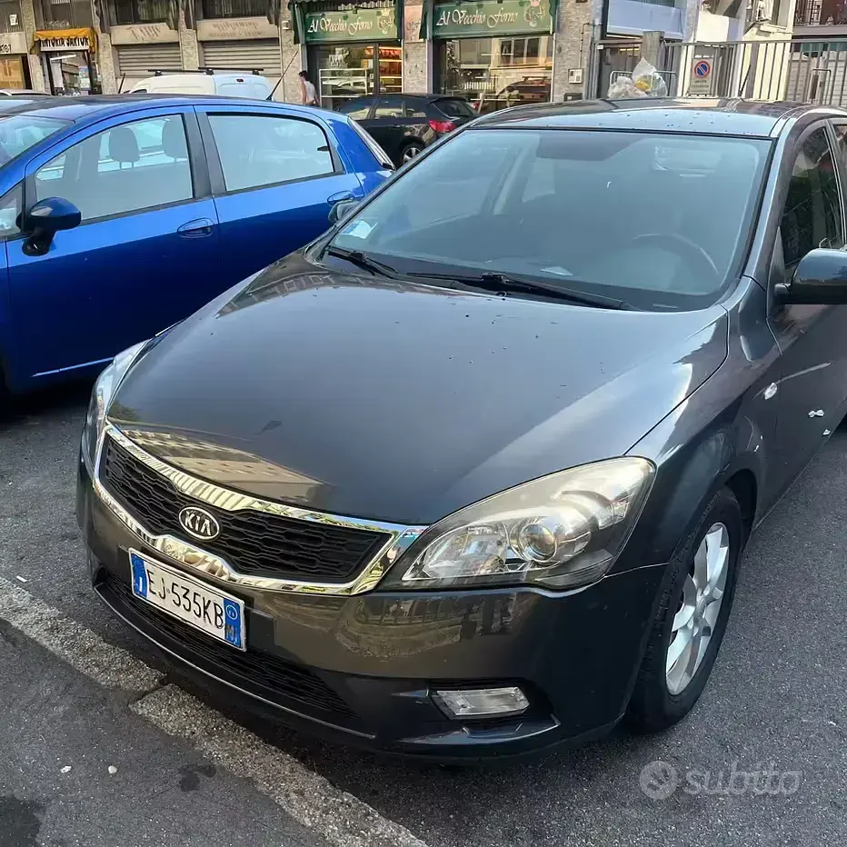 Usata Kia Ceed EX 90 CV (66 kW) 2011 Utilitaria