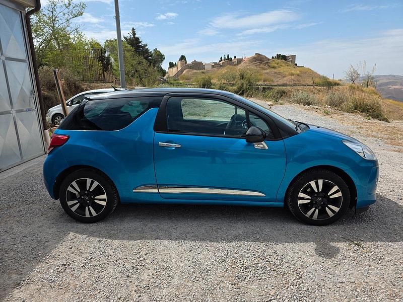 Usata Citroën DS3 So Chic 82 CV (60 kW) 2013 Blu Coupé