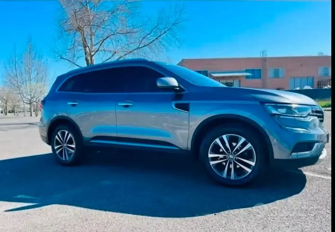Usata Renault Koleos 131 CV (96 kW) 2017 Grigio SUV