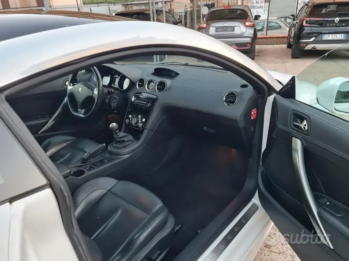 Usata Peugeot RCZ 163 CV (119 kW) 2012 Bianco Coupé