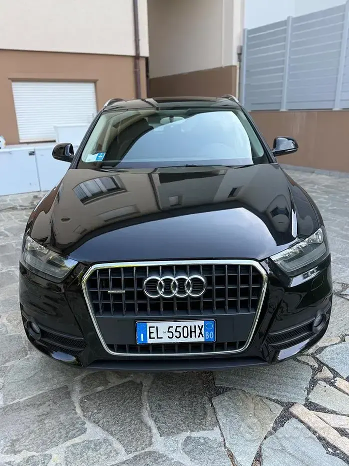 Usata Audi Q3 Advanced 177 CV (130 kW) 2012 Nero SUV