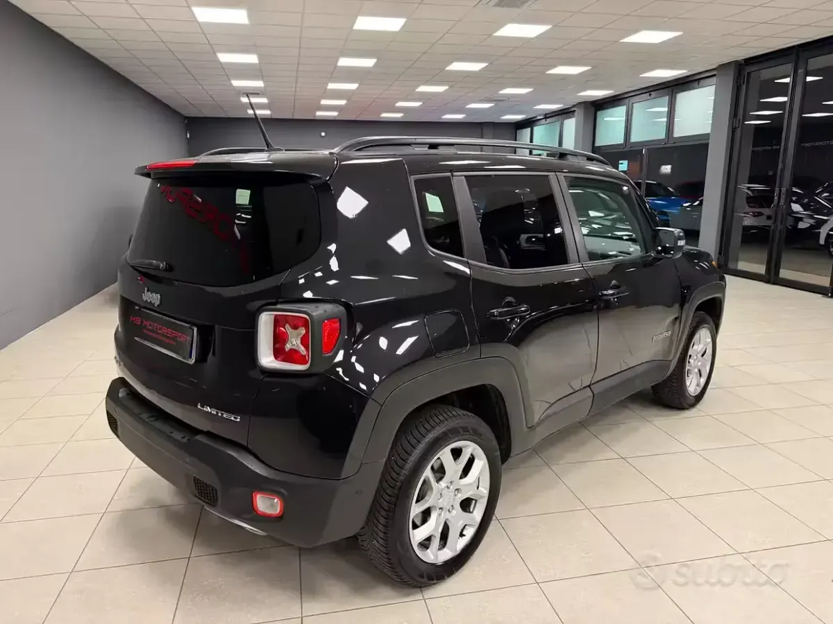 Usata Jeep Renegade Longitude 140 CV (102 kW) 2018 Nero SUV