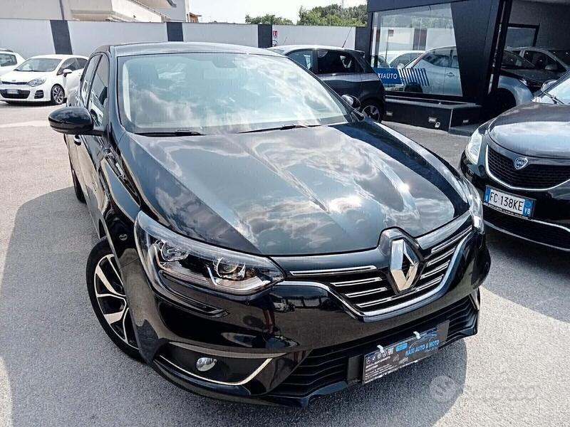 Usato 2020 Renault Mégane IV 1.5 Diesel 116 CV (17.500 €)