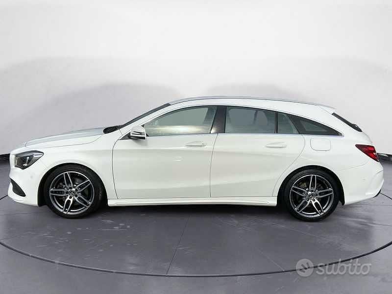 Usata Mercedes CLA220 Shooting Brake Premium 184 CV (135 kW) 2019 Bianco Station wagon