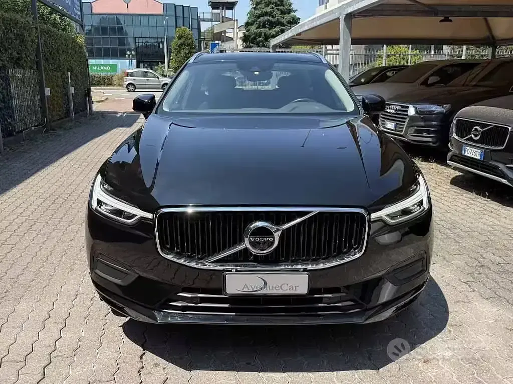 Usado Volvo XC60 Business Edition 190 CV (139 kW) 2020 Negro SUV