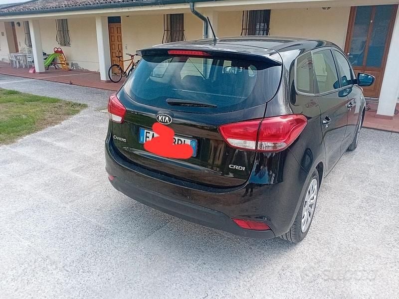 Usata Kia Carens 115 CV (84 kW) 2015 Nero Monovolume