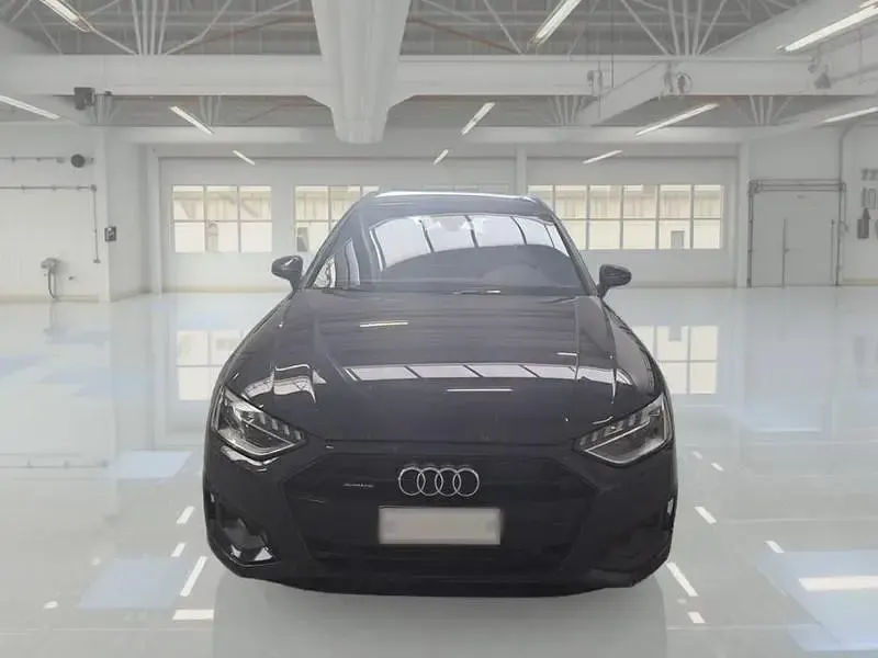 Usata Audi A4 Advanced 265 CV (194 kW) 2022 Grigio Station wagon
