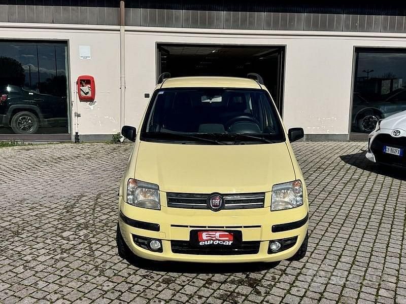 Usata Fiat Panda 59 CV (43 kW) 2009 Giallo Utilitaria