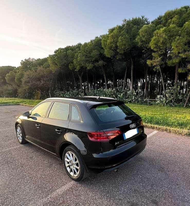 Usado Audi A3 Attraction 110 CV (80 kW) 2016 Berlina