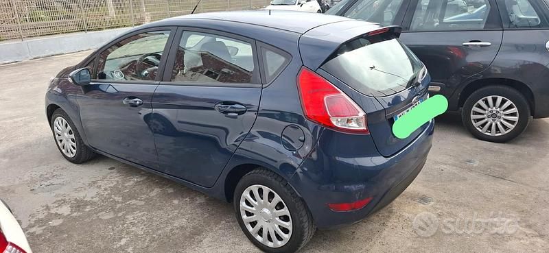 Usata Ford Fiesta 2016 Blu Berlina