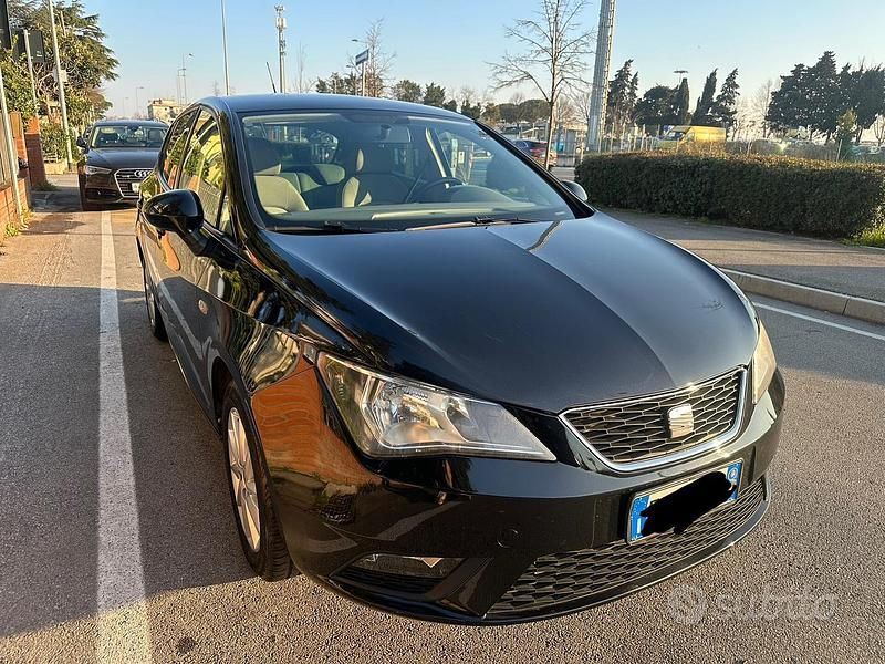 Nero Usata 2013 Seat Ibiza Style Berlina | 5990 € (Buon prezzo) - Immagine 1/4