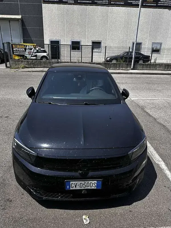 Usata Opel Corsa S 101 CV (74 kW) 2024 Utilitaria